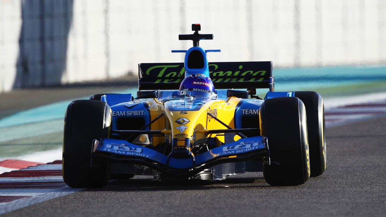 Vuelve el Jefe, vuelve Alonso backdrop