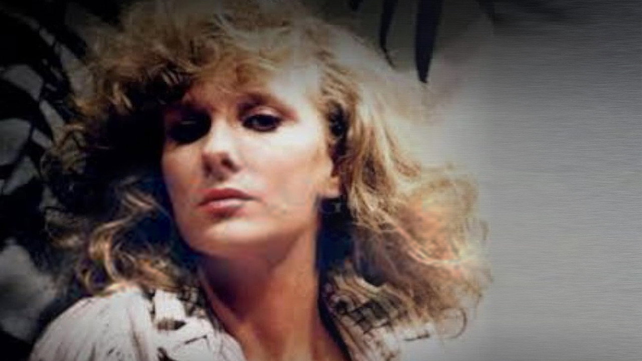 Encadenados backdrop