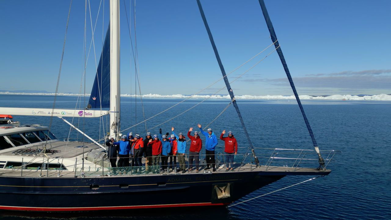 Bellingshauseniga Arktikas: Loodeväil backdrop