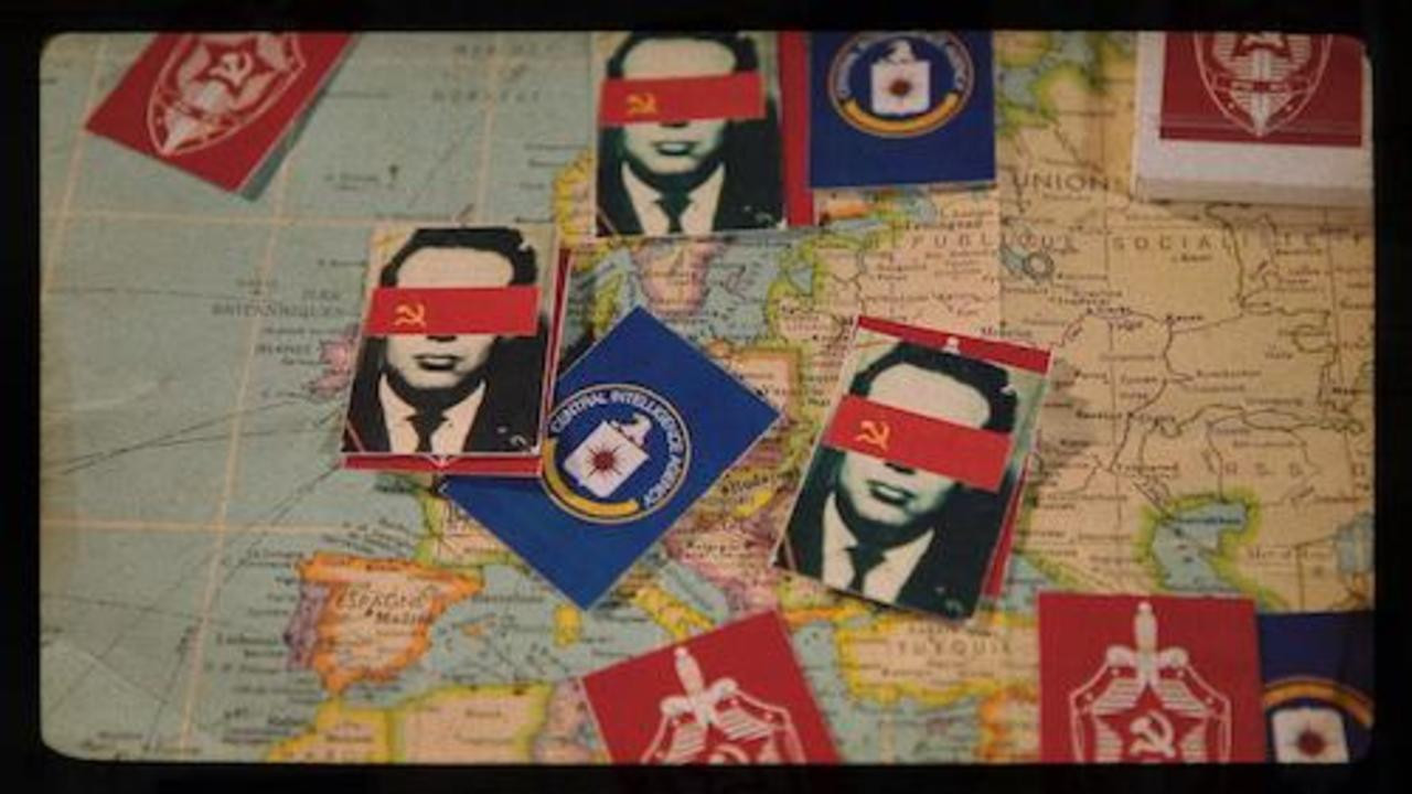 Farewell, the spy who loved France backdrop