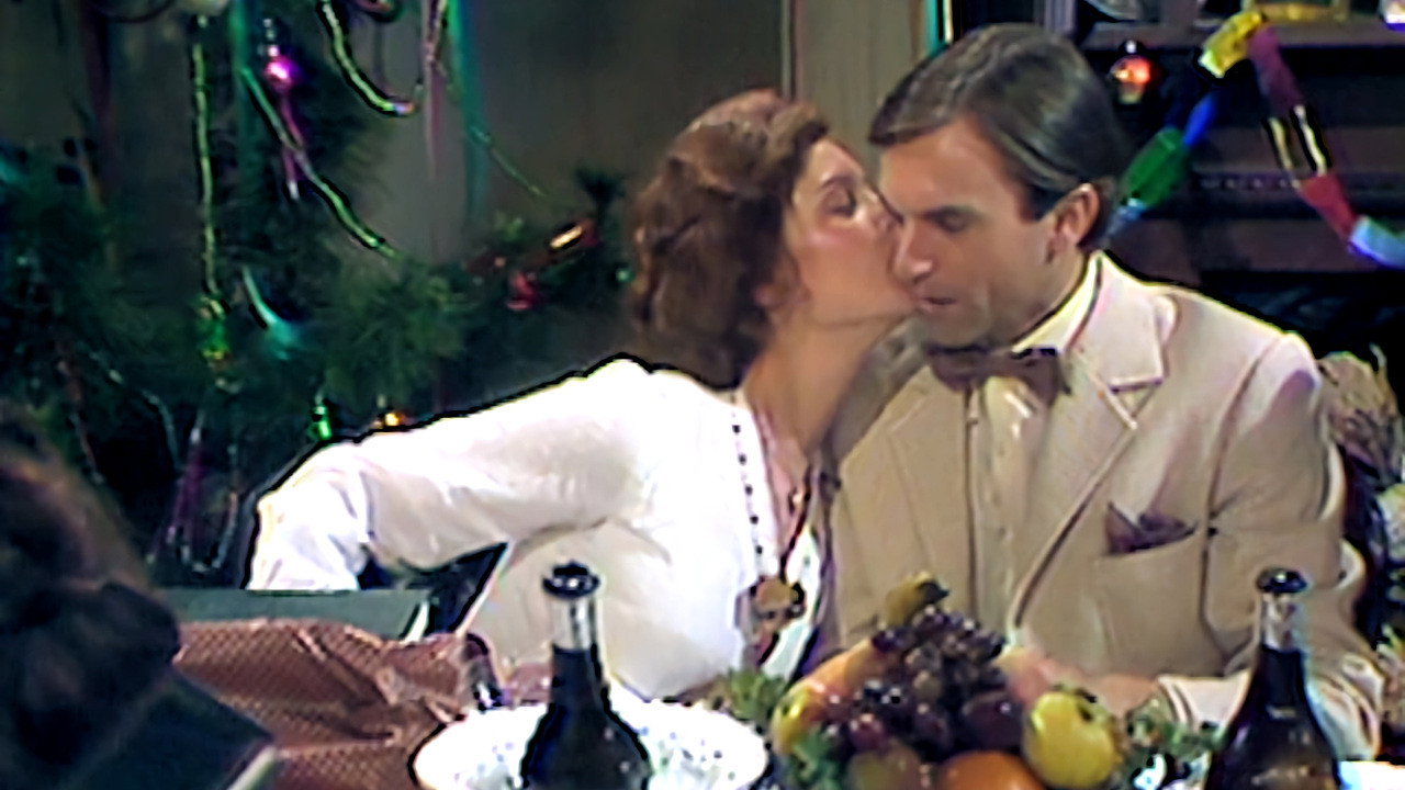 Lucinda Brayford backdrop