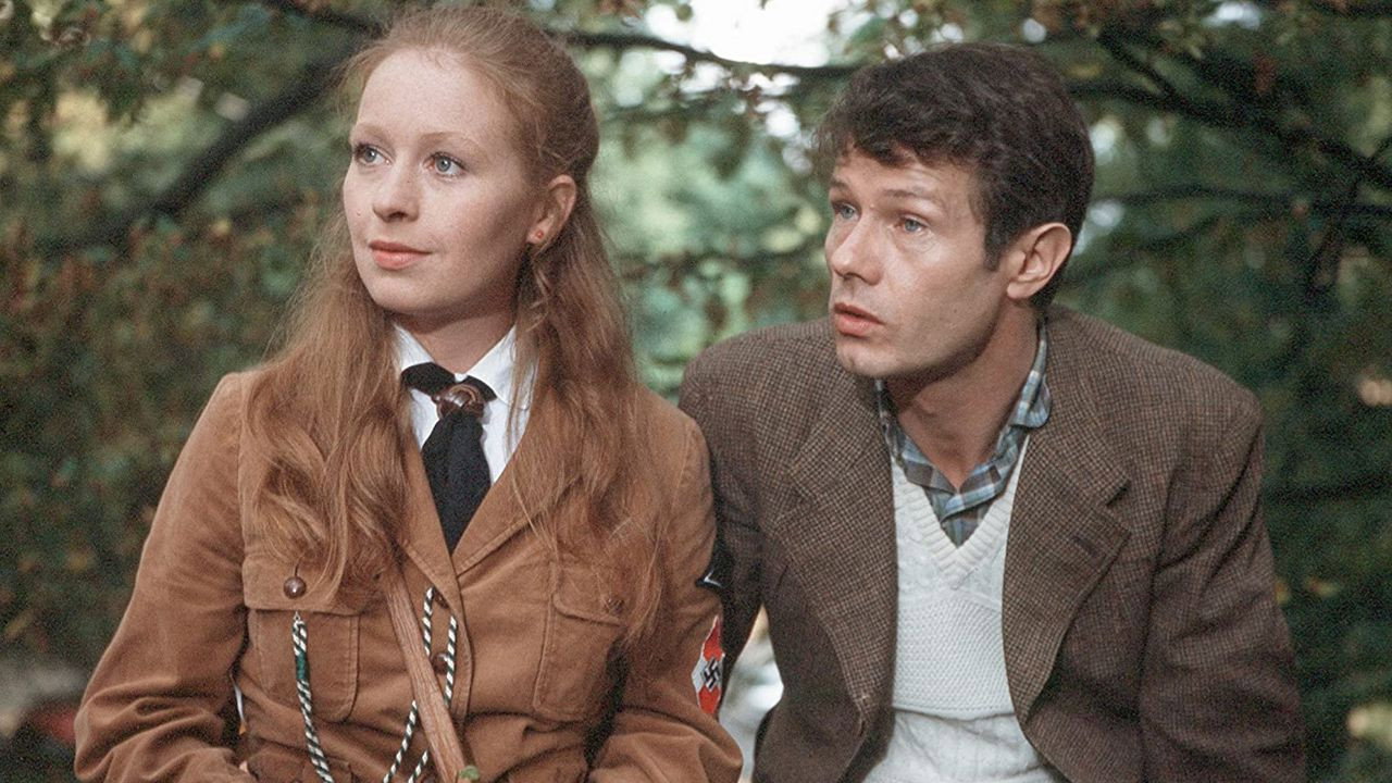 Manure and Gillyflowers backdrop