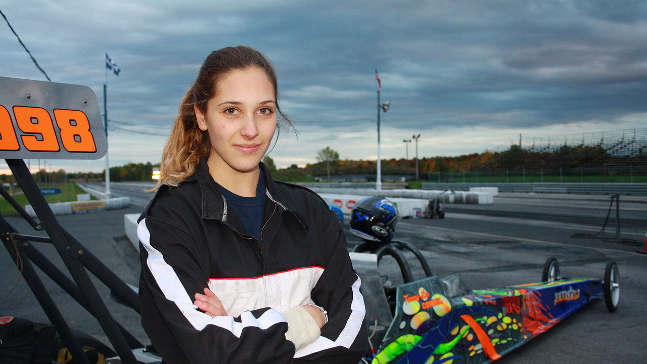 Rapides et dangereuses backdrop