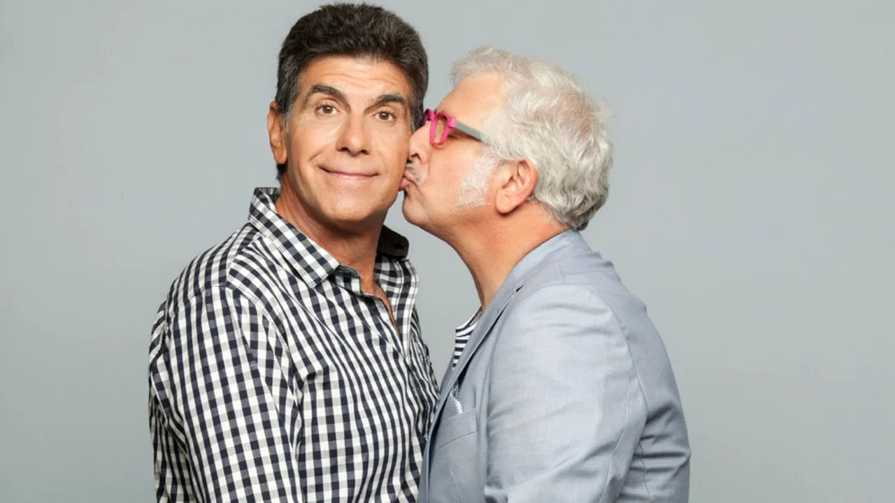 Μη με σκας! backdrop