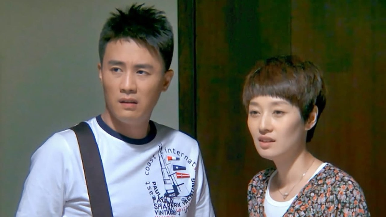 青春期撞上更年期 backdrop