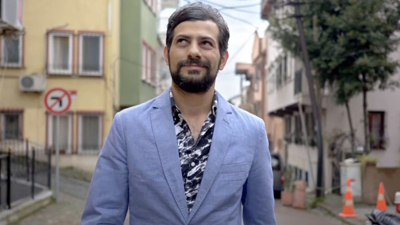 Aptal Çocuklar backdrop