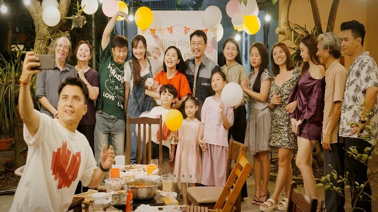 Sao Kim bắn tim sao Hỏa backdrop