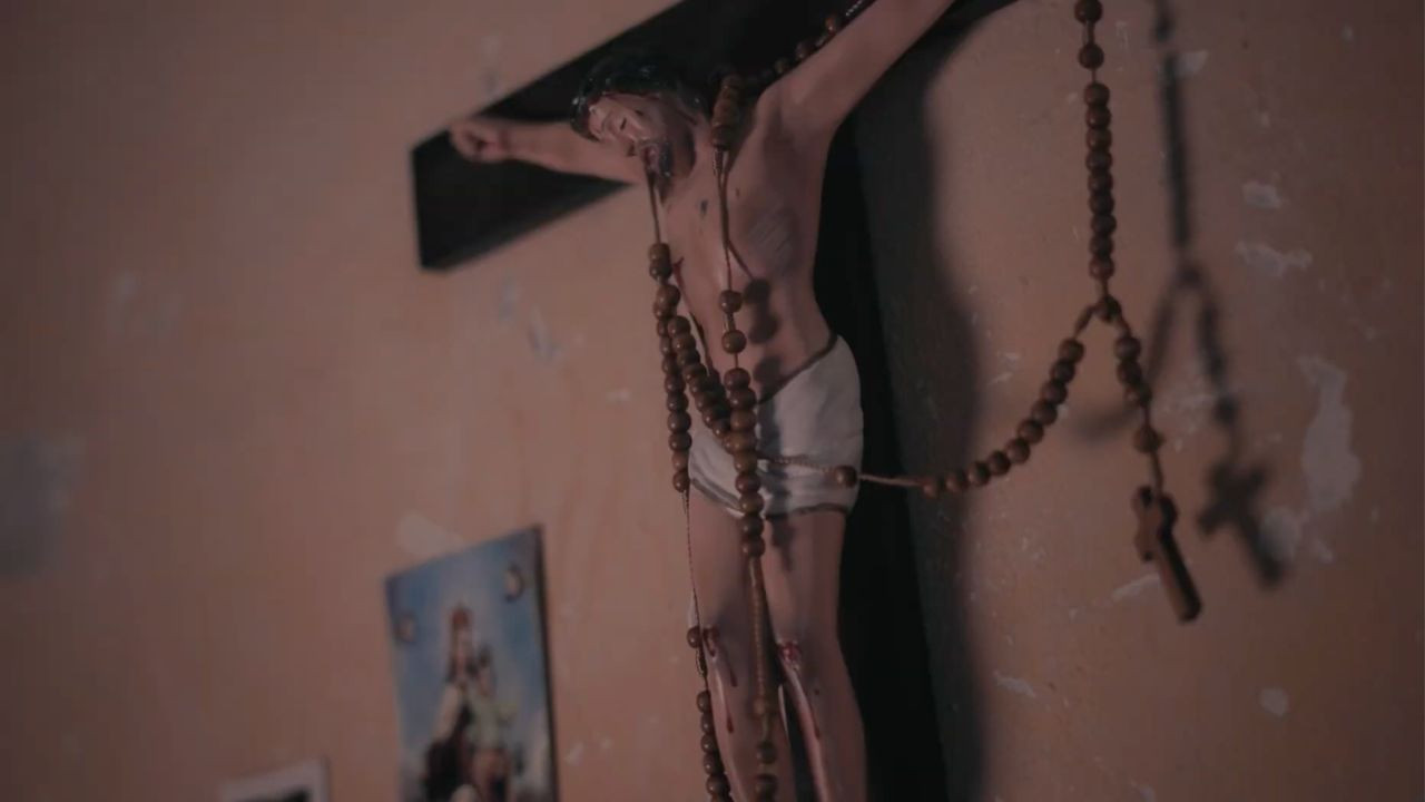 Muñequita Linda backdrop