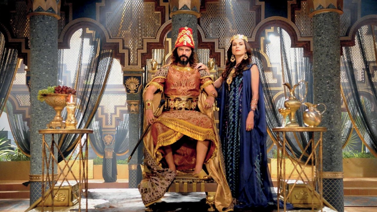 The Rich and Lazarus backdrop