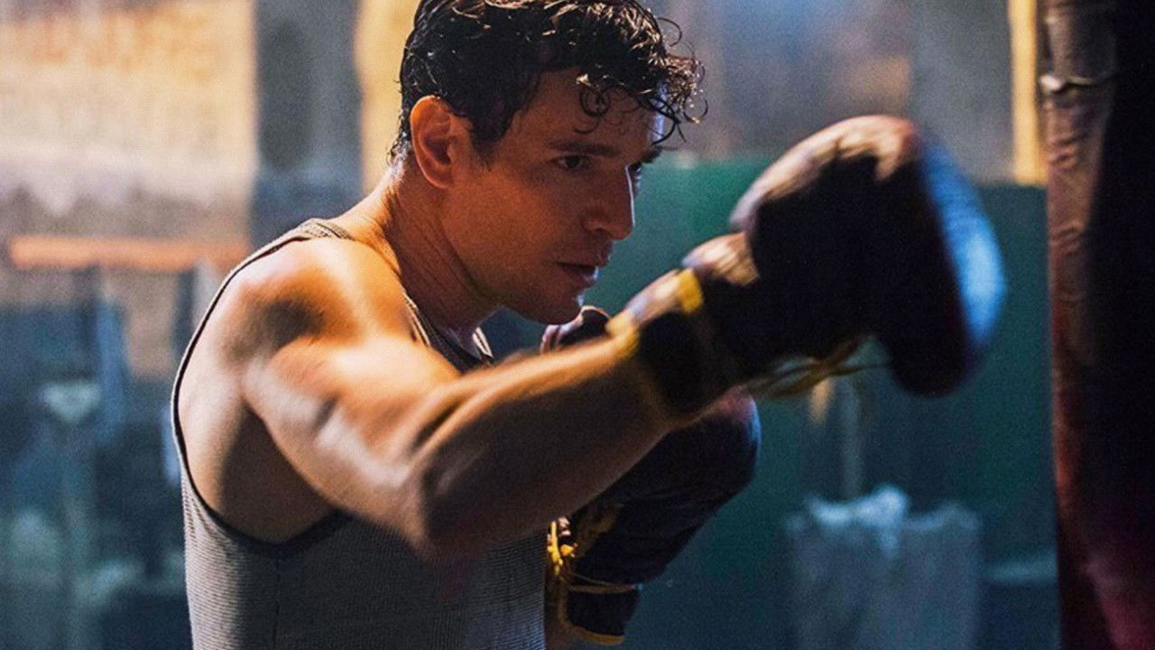 10 Seconds to Win backdrop