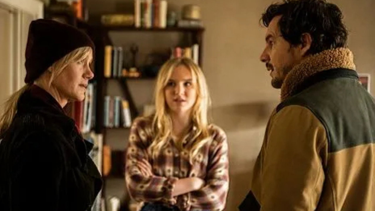 The Mayoress backdrop