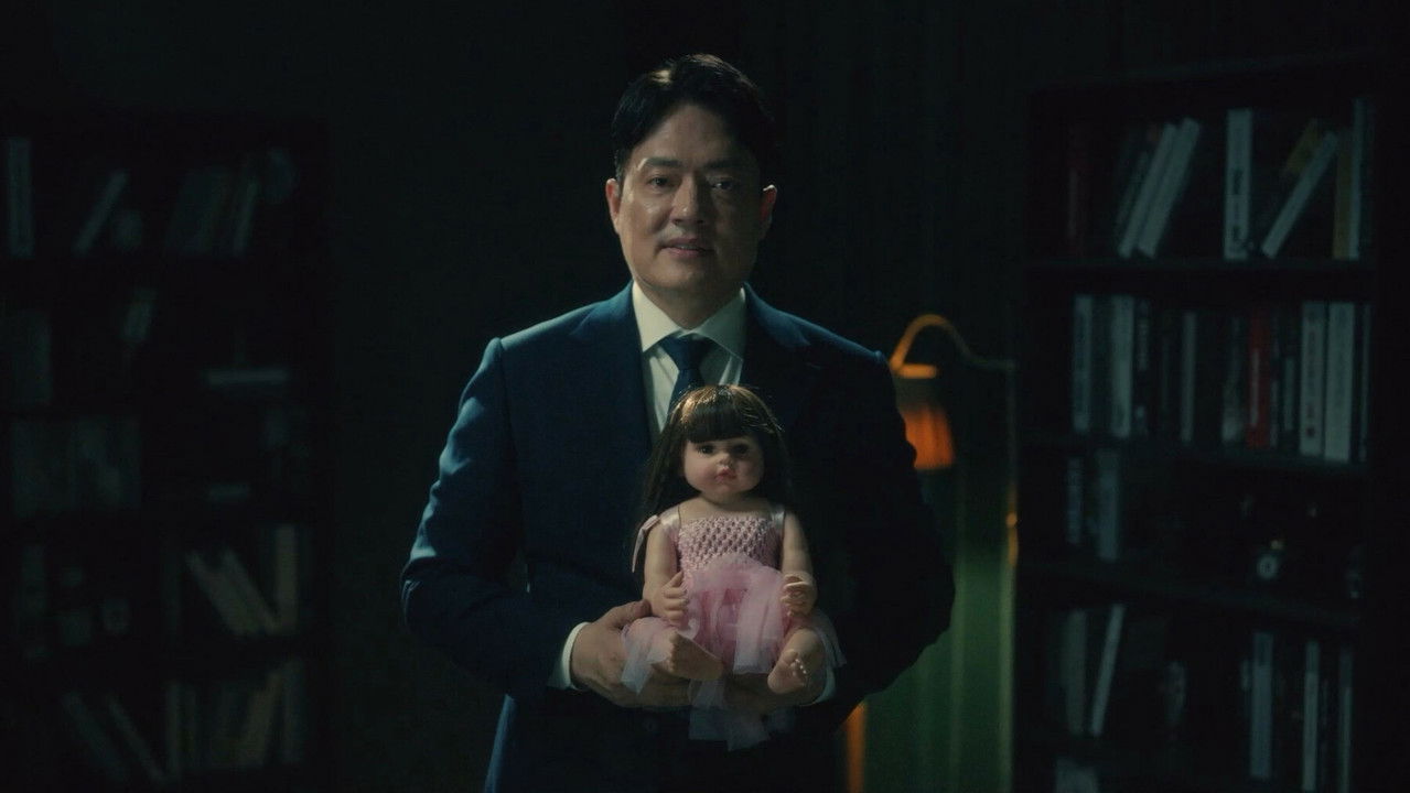 How to make a scary story? backdrop