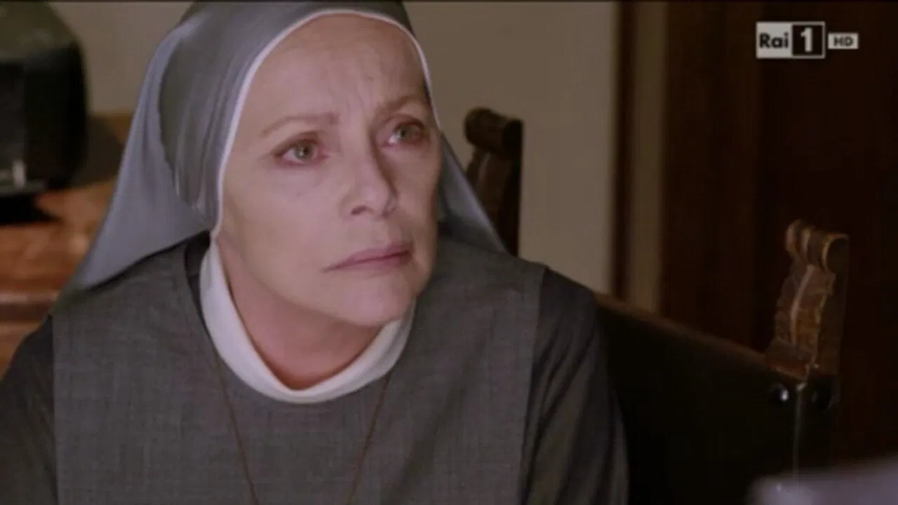 Madre, aiutami backdrop