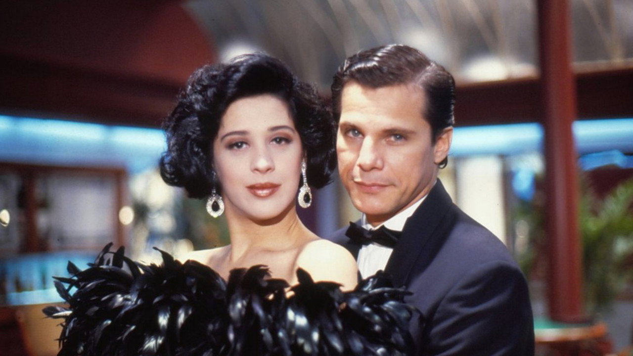 Deus Nos Acuda backdrop