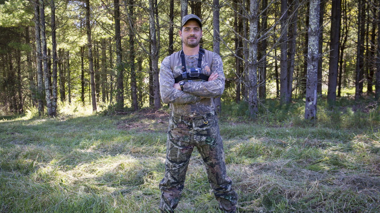 Man V Expert backdrop