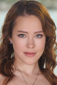 Photo of Nicole Murkovski