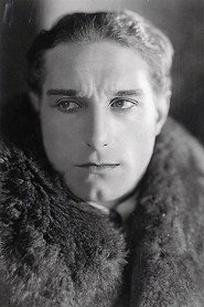 Photo of Charles De Rochefort as Aftan