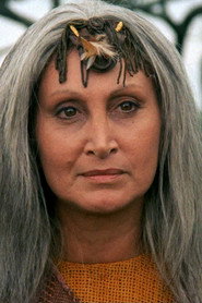Photo of Esther Velázquez as Elisa