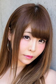 Photo of Ayano Yoshinaga as Mako Izumi