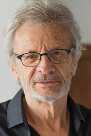 Photo of Mario Pecqueur as Maxime