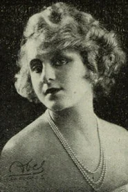 Photo of Yanne Exiane as Simone Grandval