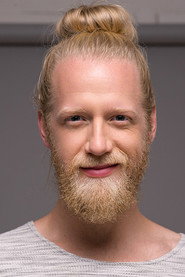 Photo of Maxime Robin as Emile