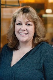 Photo of Maureen Webb as Queen Frigid