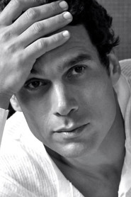 Photo of Domingos Alcântara as Paulo