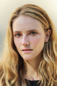 Photo of Betsey Brown as Sara