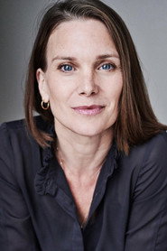 Photo of Liz White as Lizzie Mottershead