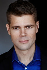 Photo of Matt Enos as Burglar
