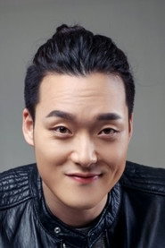 Photo of Kim Geon Wook as Seo Hyeon's uncle