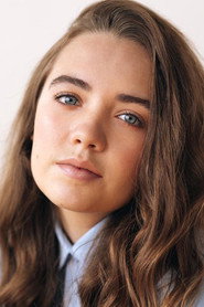 Photo of Léa Pilotte as Luna