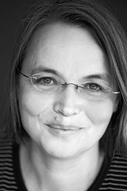 Photo of Wenka von Mikulicz as Kioskfrau
