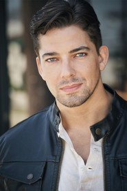 Photo of Derrick Dover as Yuri Kellerne