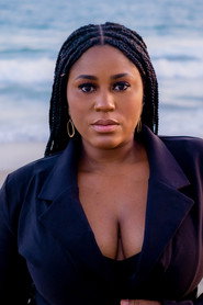 Photo of Yhá Mourhia Wright as Mia