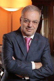 Photo of Kastriot Çaushi as Hajredin Tremishti