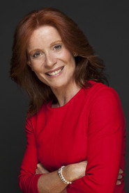 Photo of Victoria Vivas as Julia