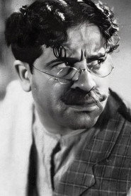 Photo of Tomás Simari as Don Aldo