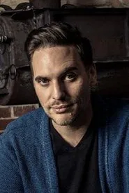 Photo of Curtis Gwinn as Band Member