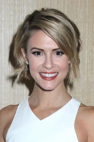 Photo of Linsey Godfrey as Amanda