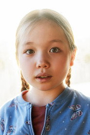 Photo of Ailin Sultangazina as Granddaughter