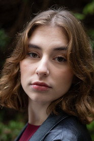 Photo of María Steelman as Miranda