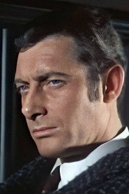 Photo of Victor Winding as Detective Sergeant Rainer