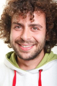 Photo of Erkut Emre Sungur as Aras