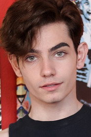 Photo of Eli Bennet