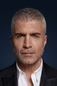 Photo of Özcan Deniz as Kahraman