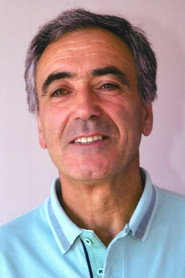 Photo of Luis Santos as Artur Falcão