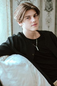 Photo of Ruel Van Dijk as Ruel 1 & 2