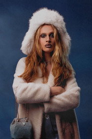 Photo of Danira Rateau Hurez as Self / Meudeste